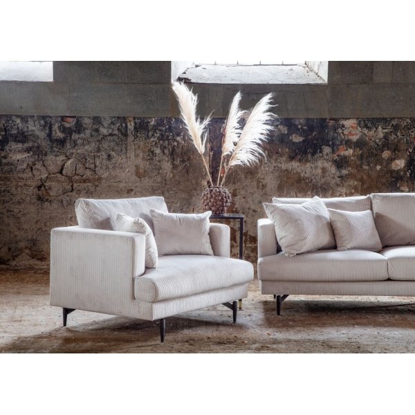 3-sits soffa i beige manchester - Hedlunda + Textilvård för möbler 3-sits soffa i beige manchester - Hedlunda + Textilvård för möbler